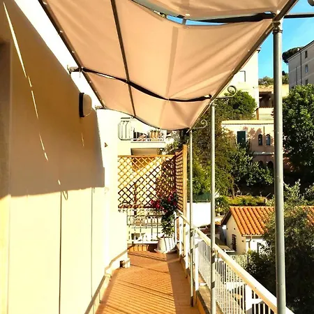 アパート Clivo Vaticano Rooftop ローマ