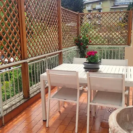 Clivo Vaticano Rooftop روما